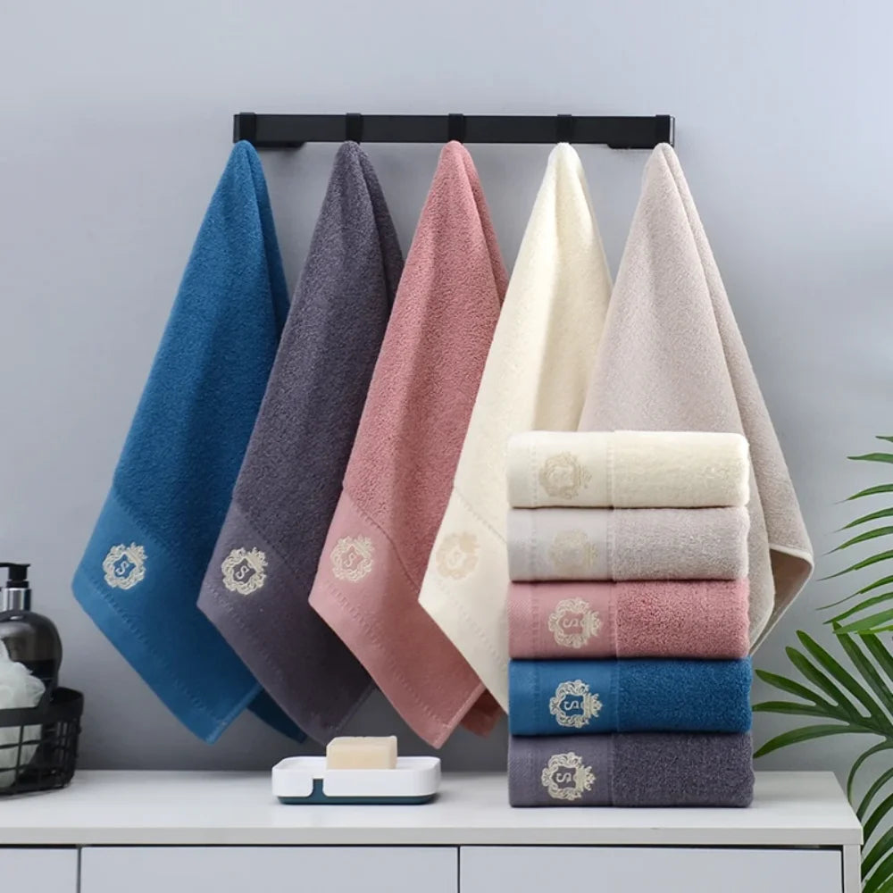 Toalhas de Banho de Algodão para o Banheiro - Dois Tamanhos, Adequadas para Uso no Rosto e Corpo. Altamente Absorvente. Toalhas de Banho Esportivas Absorventes.