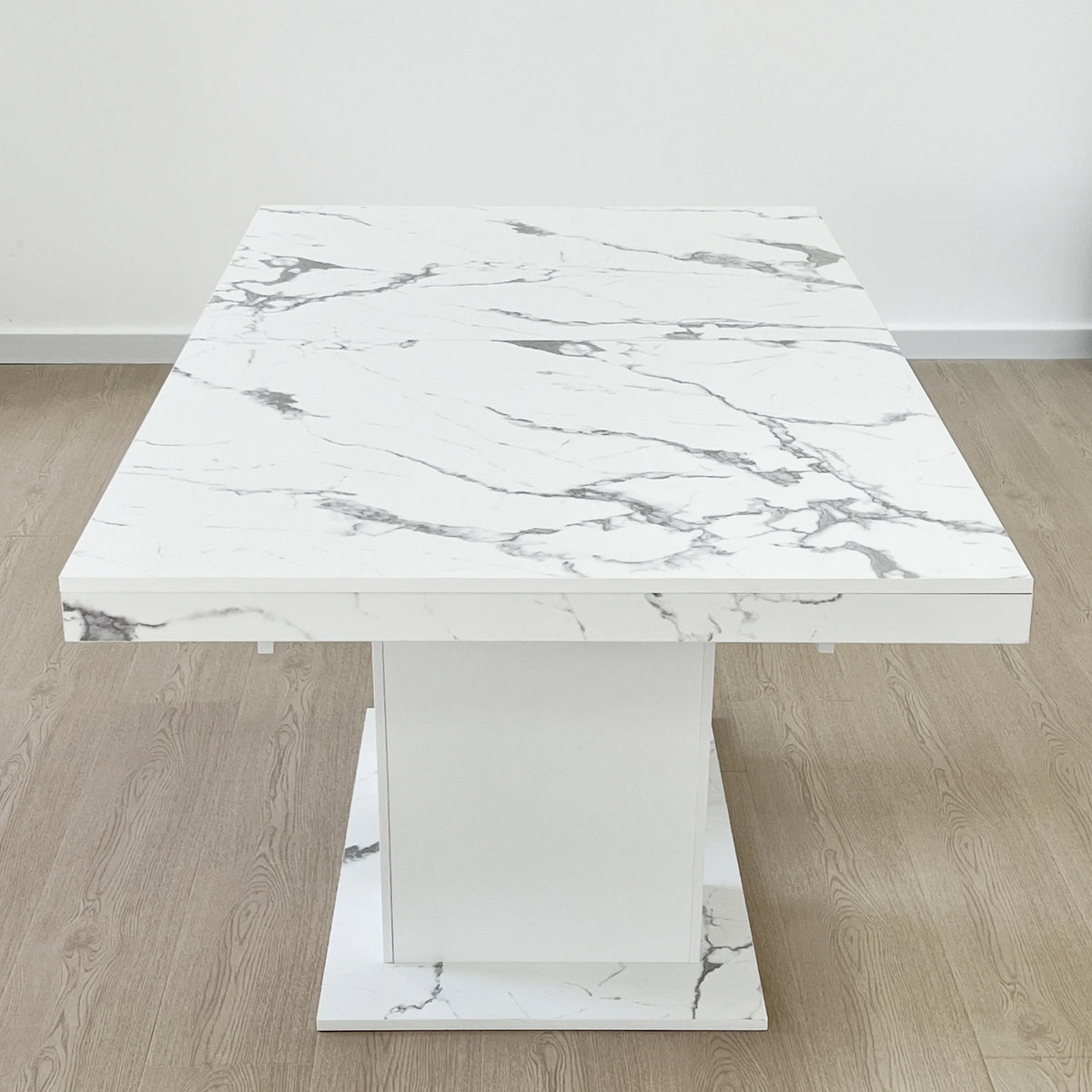 Extendable Dining Room Table 6-10 Modern White Faux Marble Particle Board Expandable Square Kitchen Table W/Dual Column Pedestal