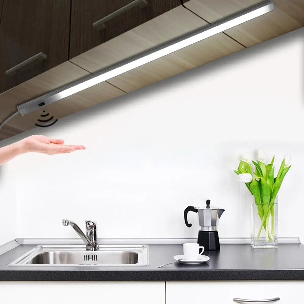 Barra de Luz LED em Perfil de Alumínio 30cm 40cm 50cm Iluminação Interna Luminária para Cozinha Armário Decoração de Natal Luzes de Fundo para Parede
