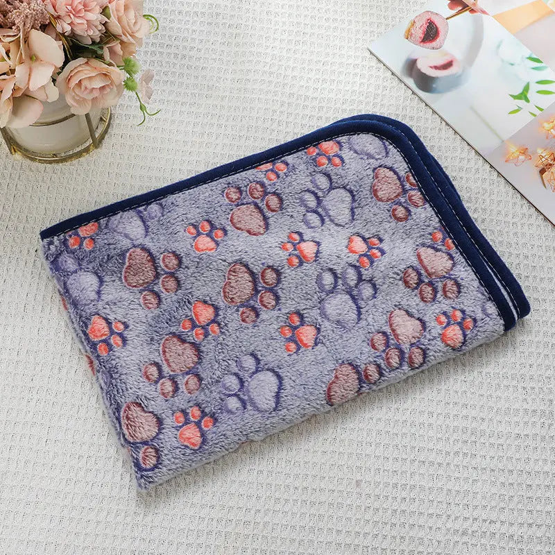 Cross-border pet blanket mat cat and dog flannel blanket autumn and winter warm blanket pet sleeping mat wholesale Kasa & Pet