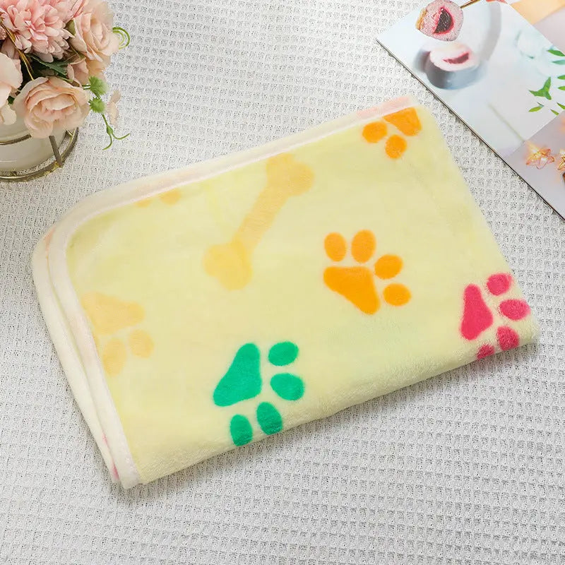 Cross-border pet blanket mat cat and dog flannel blanket autumn and winter warm blanket pet sleeping mat wholesale Kasa & Pet