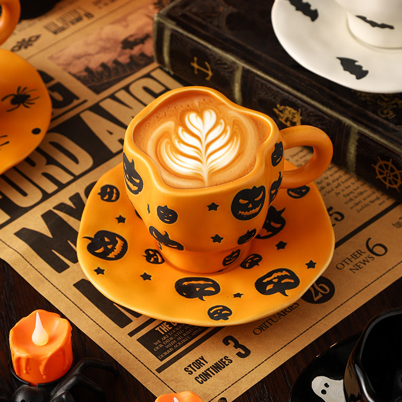 Creative Halloween-Themed Ceramic Cup and Saucer, Irregular Personalized Coffee Cup and Saucer with Pumpkin and Bat Patterns