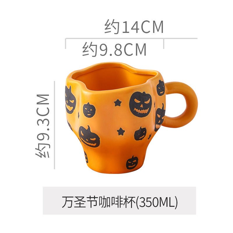Creative Halloween-Themed Ceramic Cup and Saucer, Irregular Personalized Coffee Cup and Saucer with Pumpkin and Bat Patterns