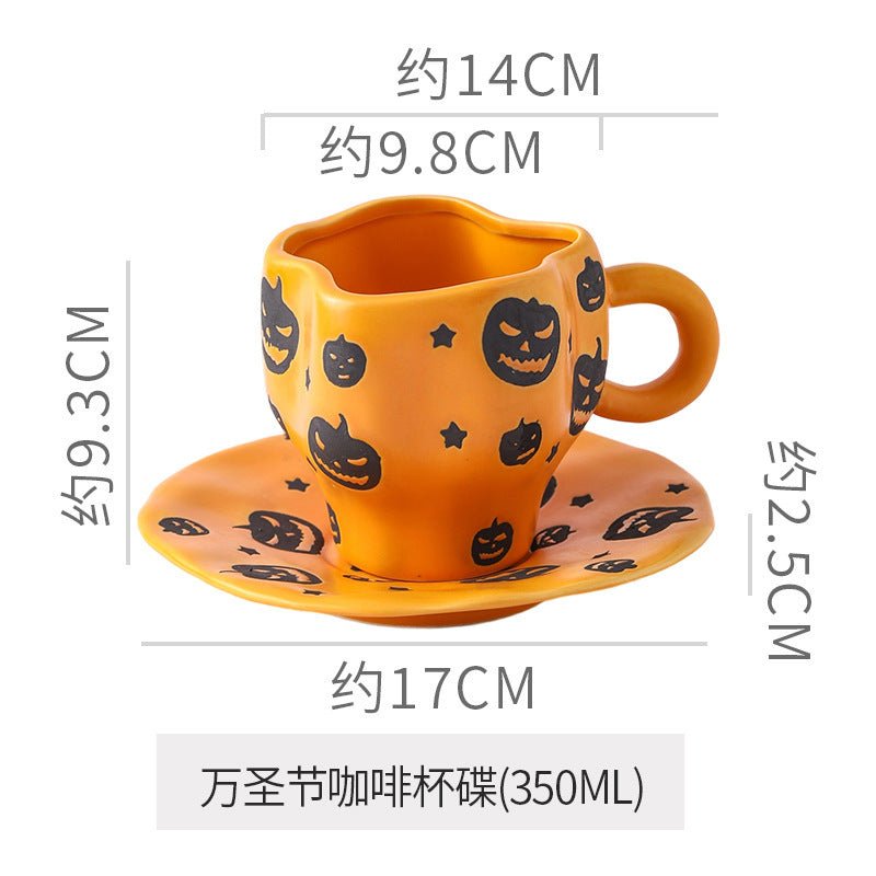 Creative Halloween-Themed Ceramic Cup and Saucer, Irregular Personalized Coffee Cup and Saucer with Pumpkin and Bat Patterns