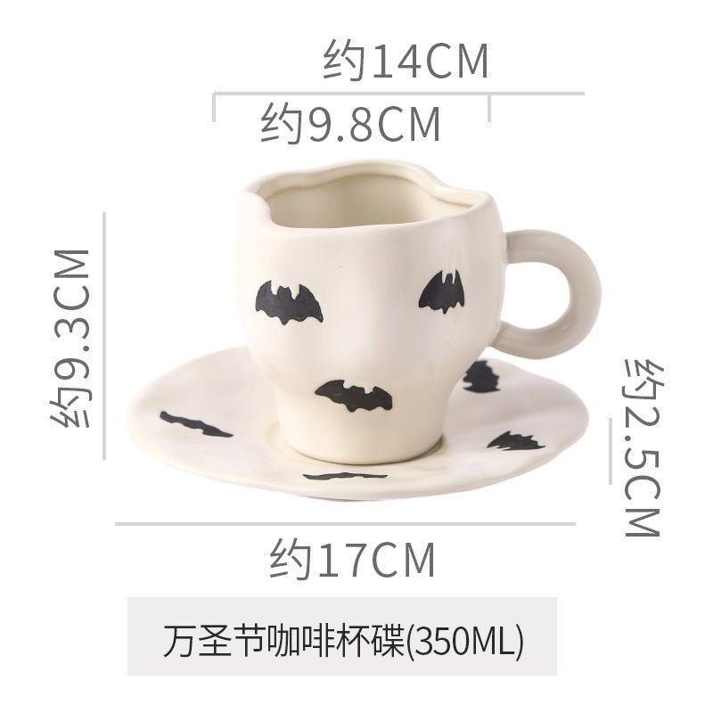 Creative Halloween-Themed Ceramic Cup and Saucer, Irregular Personalized Coffee Cup and Saucer with Pumpkin and Bat Patterns