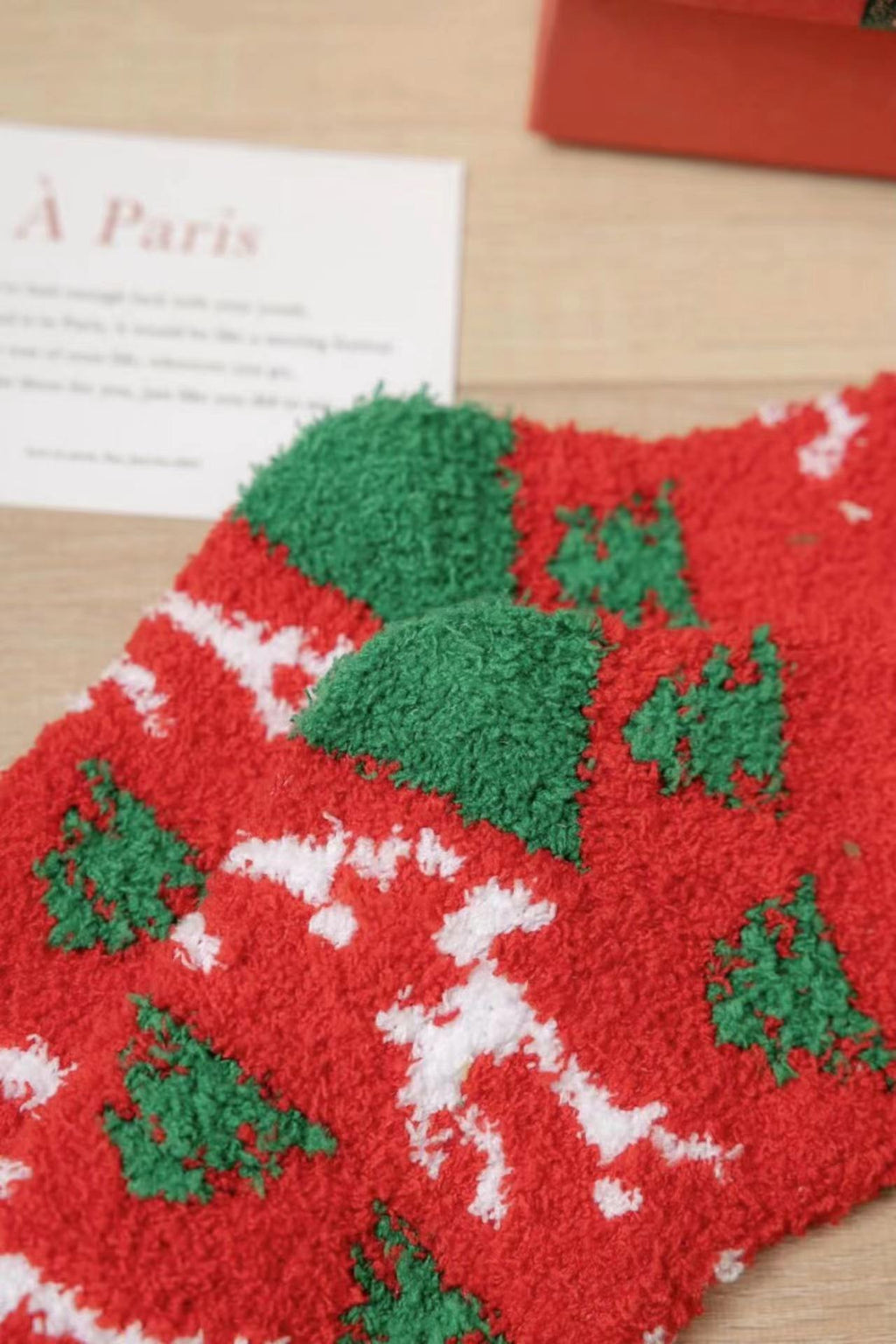 Coral fleece Christmas socks autumn and winter thick tube socks New Year gift socks cartoon Christmas socks cross-border wholesale
