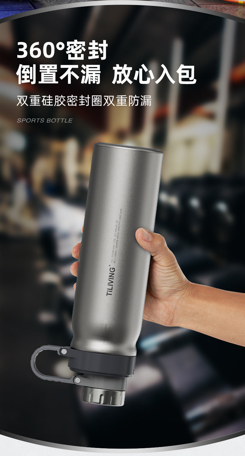 Copo Térmico de Titânio Puro de 850ml com Compartimento para Chá, Garrafa Térmica de Dupla Camada, Grande Capacidade, Garrafa de Água para Esportes