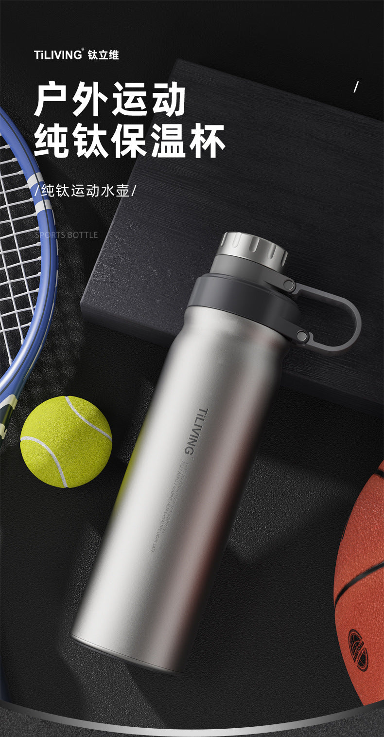 Copo Térmico de Titânio Puro de 850ml com Compartimento para Chá, Garrafa Térmica de Dupla Camada, Grande Capacidade, Garrafa de Água para Esportes