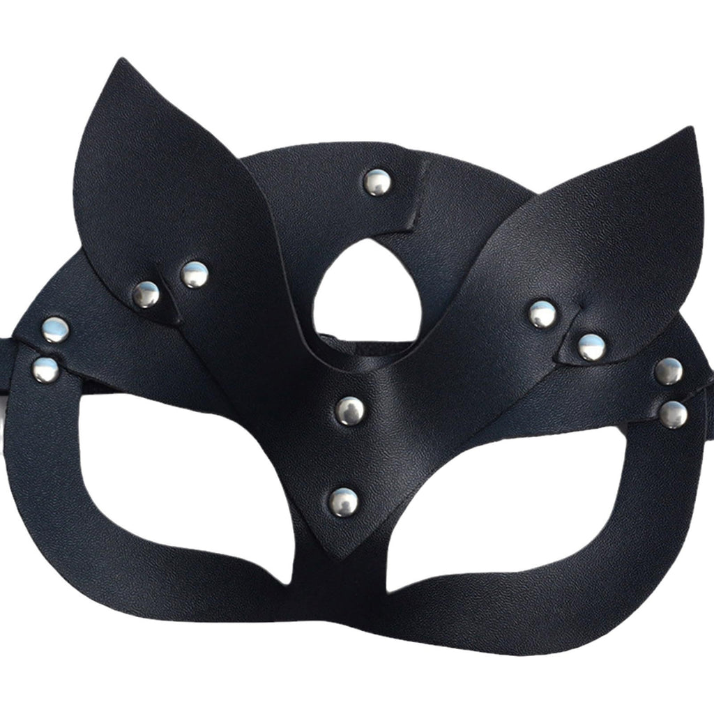Halloween Masquerade Party Props Leather Studded Flap Heart Shape Fox Mask