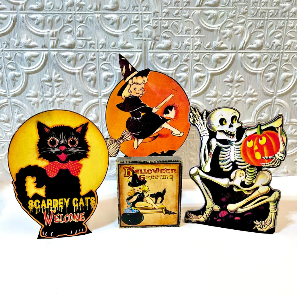 Decoração de mesa de esqueleto de Halloween, esqueleto segurando forma de abóbora, enfeites de mesa de madeira, presente de decoração de casa e festa assustador