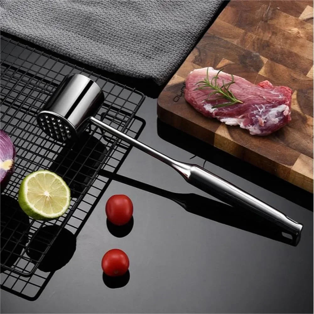 Martelo amaciador de carne em aço inoxidável 304, aperto ergonômico fundido de precisão para amaciamento de carne doméstica e ferramenta de amaciamento de bife