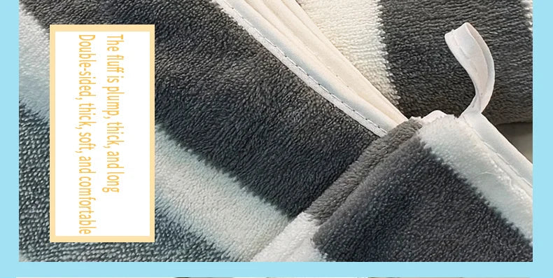 Conjunto de 2 toalhas com alta capacidade de absorção de água, secagem rápida, não soltam fiapos e são duráveis – ideais para uso doméstico, na praia e para o rosto.