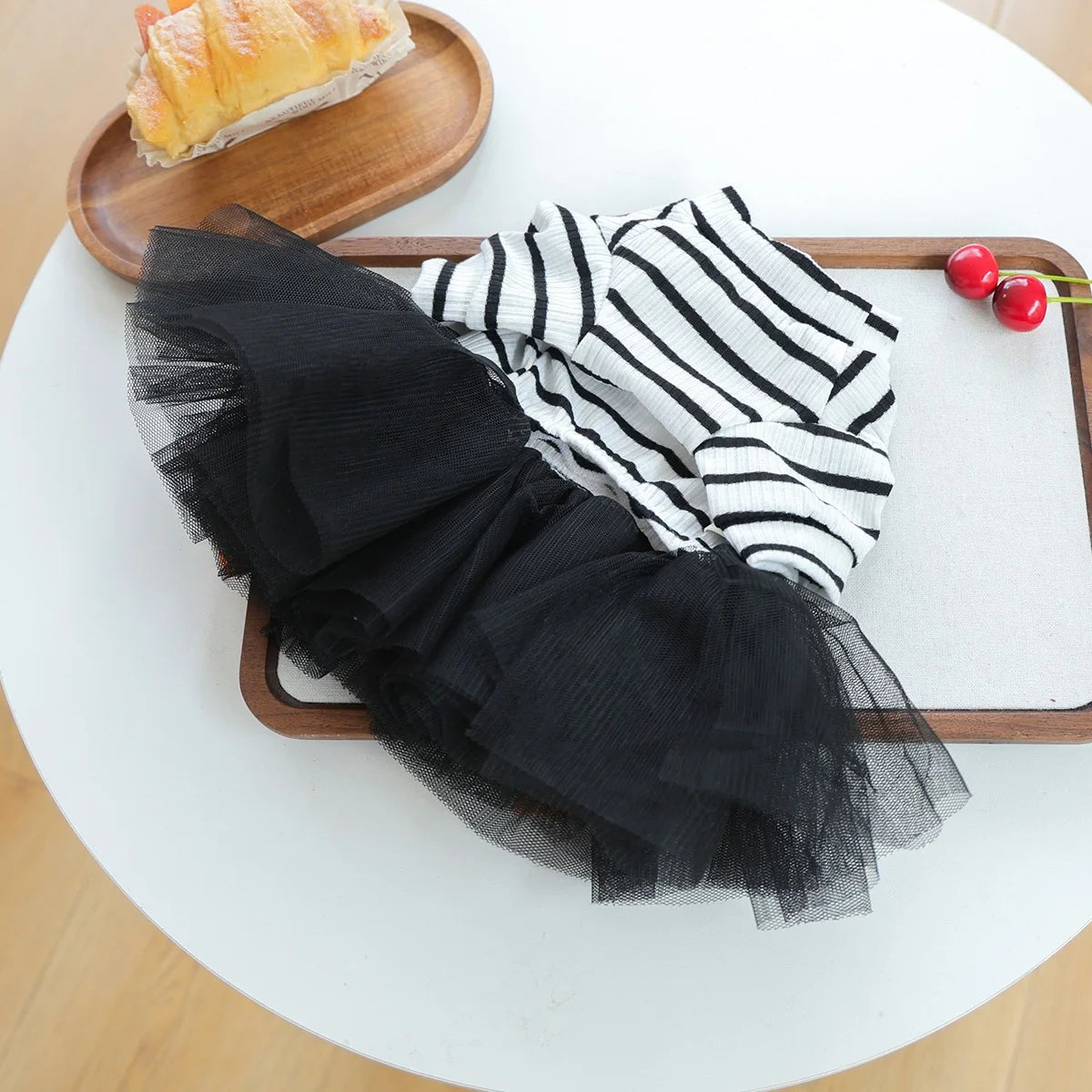 Fantasias de Halloween para Cães: Vestido Elegante para Pets com Saia Tutu – Colete para Cadelas de Outono/Inverno, para Poodles e Raças Pequenas, Gatos