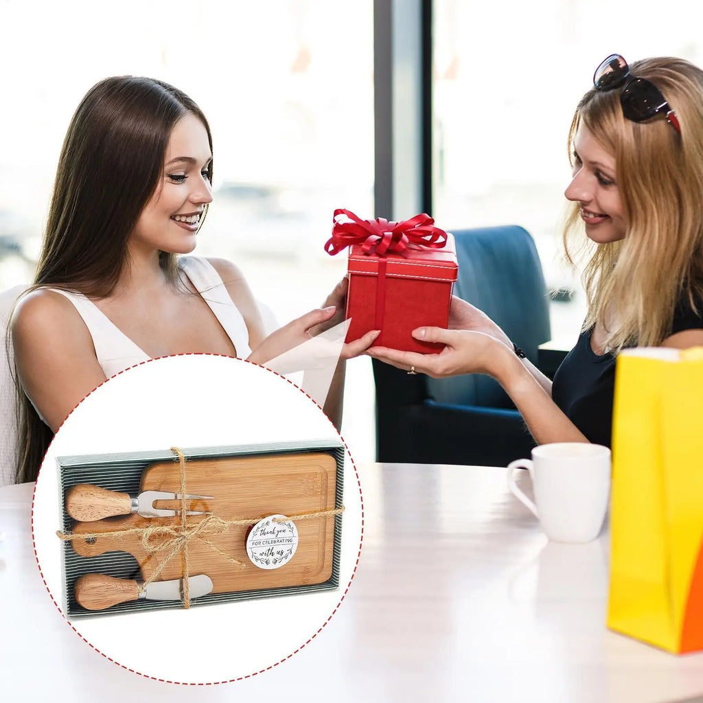 Conjunto de placa de charcutaria de bambu-bandeja de servir queijo de madeira com talheres para casamento natal festa de inauguração decoração de casa