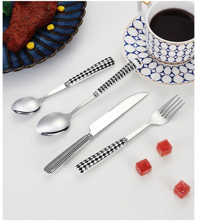 Conjunto de Talheres Retrô Coreano de Aço Inoxidável com Pontos, 4 Peças, Garfo de Bife e Colher de Manteiga, Conjunto de Talheres Domésticos para Jantar