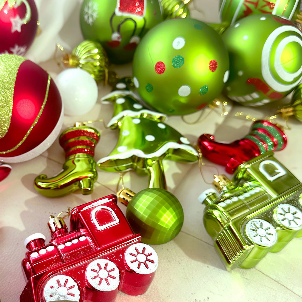 Conjunto de enfeites de bolas de Natal, verde e vermelho, para pendurar na árvore de Natal, ideal para festas de Ano Novo e como presente.