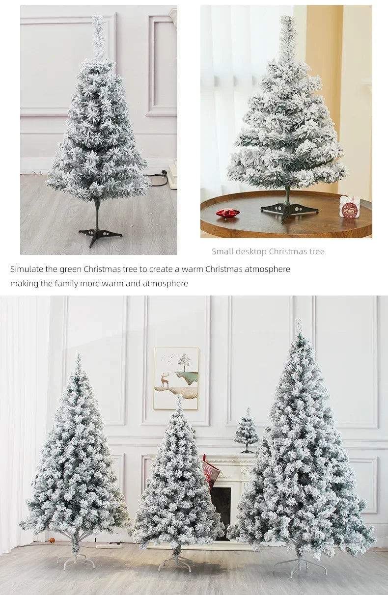 Árvore de Natal artificial em PVC com efeito de neve e galhos esbranquiçados, ideal para decoração de vitrines e para as festas de fim de ano.
