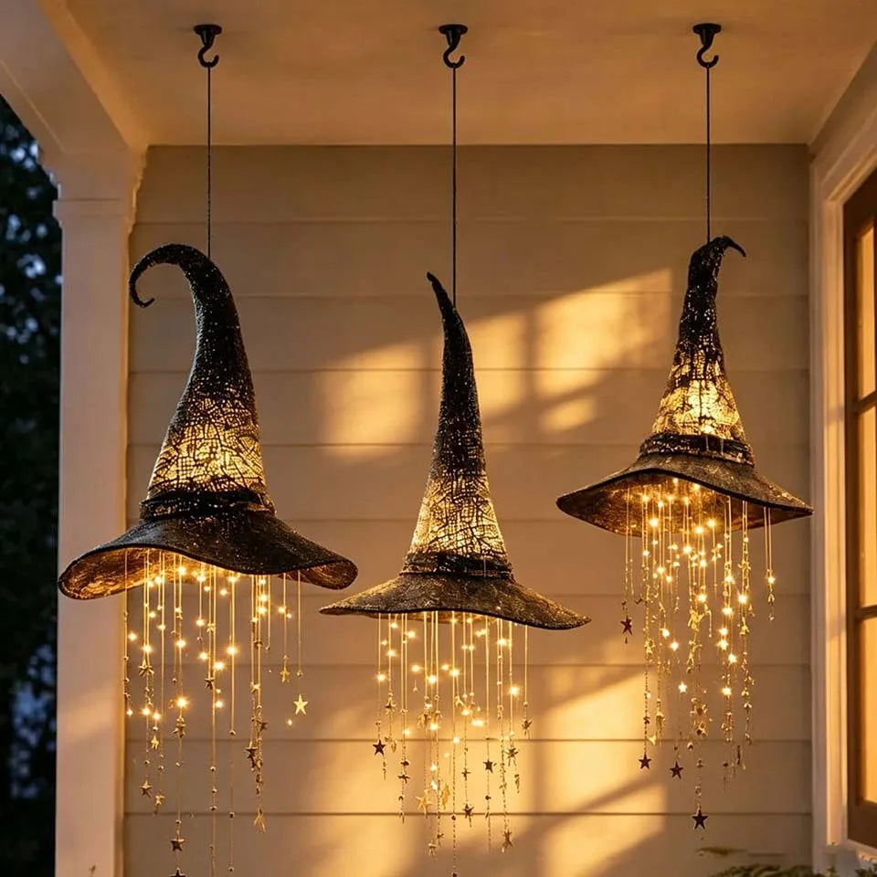 Chapéu de Bruxa Iluminado com Sino Pendurado, Ornamento de Halloween para Exterior, Estrelas em Cascata de Malha Brilhante, Decoração com Moldura Preta, Decoração de Festa