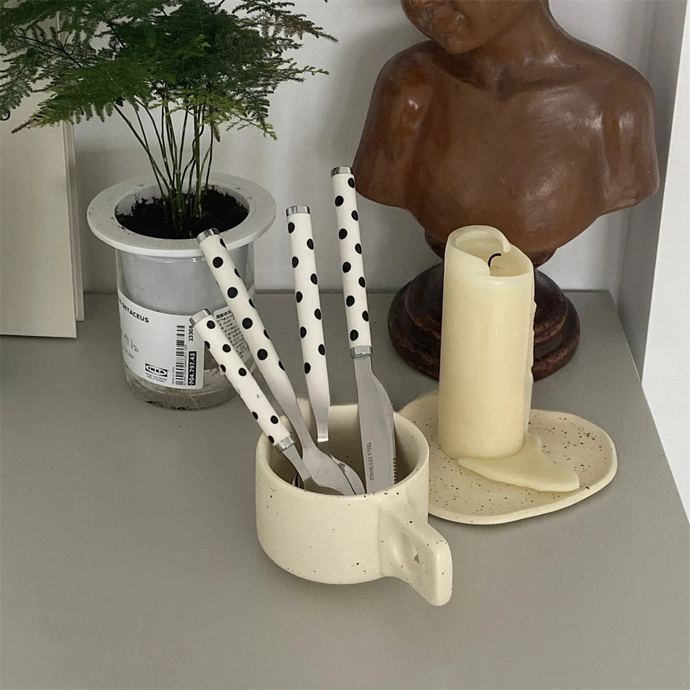 Conjunto de Talheres Retrô Coreano de Aço Inoxidável com Pontos, 4 Peças, Garfo de Bife e Colher de Manteiga, Conjunto de Talheres Domésticos para Jantar