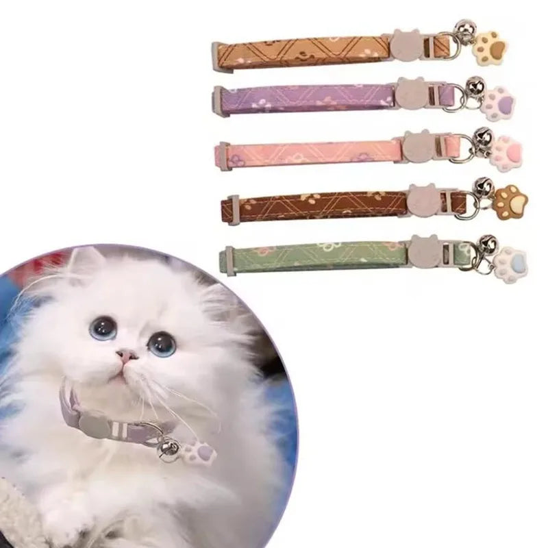 Ajustável colarinho de segurança com sino para animais de estimação, pegada dos desenhos animados, colar colorido, acessórios para cães, cachorro e gatinho
