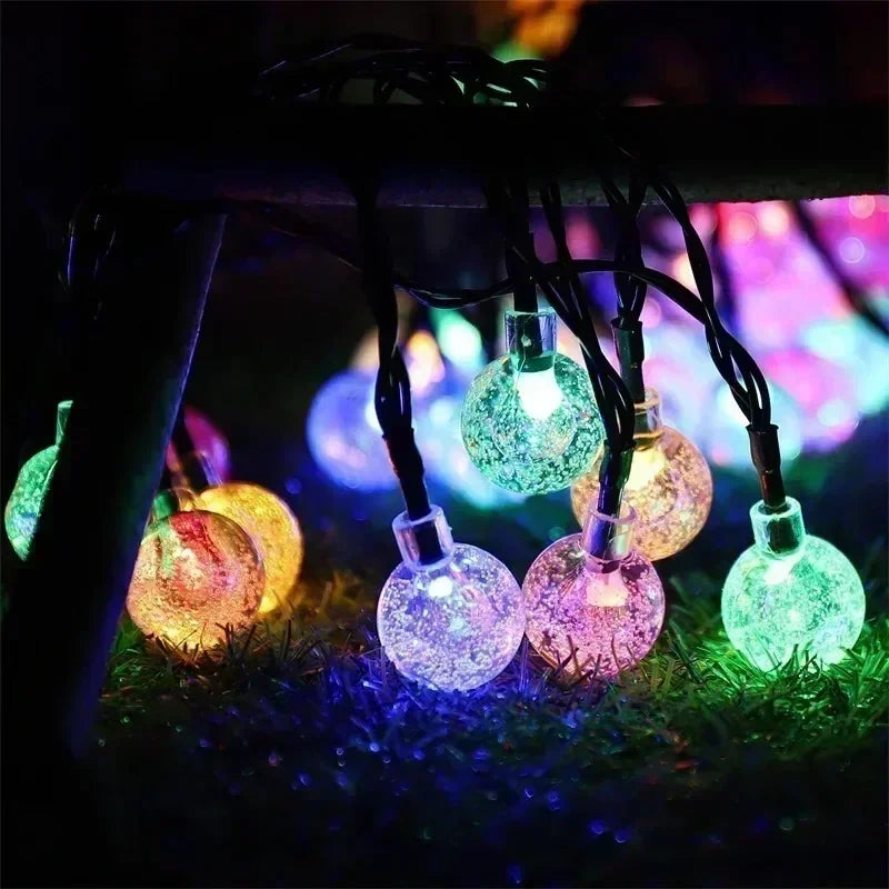 Luzes de cordão solares para exterior, luzes de globo de cristal LED, luzes de fada solares à prova d'água para decoração de jardim, Natal e exteriores