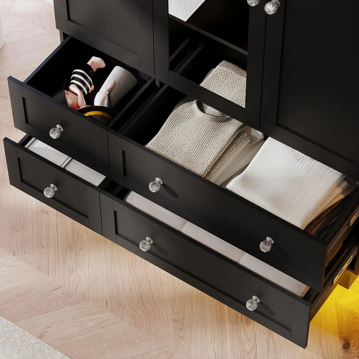 Guarda-roupa com 3 portas, armário de quarto com espelho e 4 gavetas.