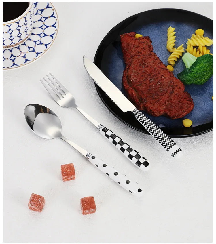 Conjunto de Talheres Retrô Coreano de Aço Inoxidável com Pontos, 4 Peças, Garfo de Bife e Colher de Manteiga, Conjunto de Talheres Domésticos para Jantar
