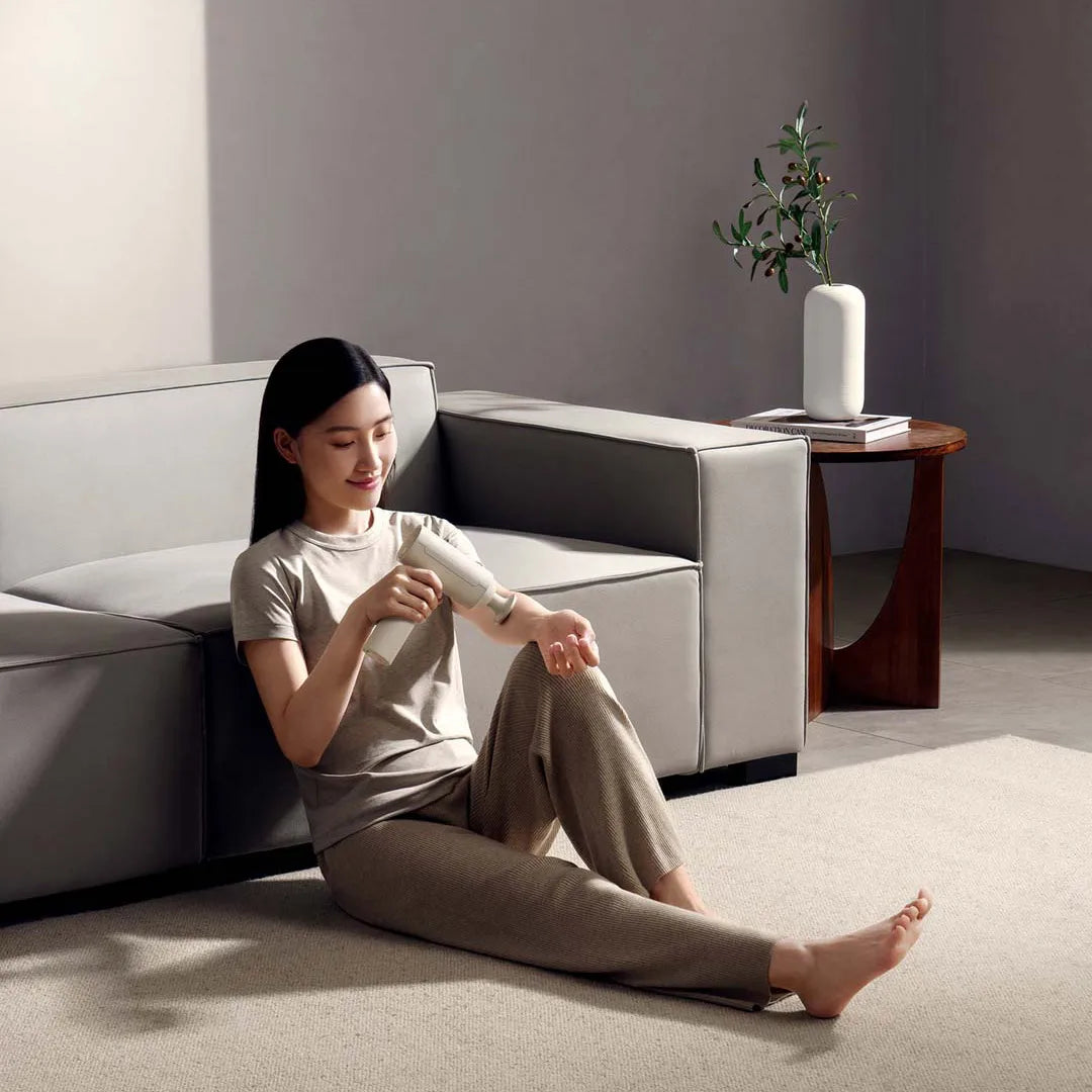 Xiaomi Mi Fascia Gun 3 Muscle Massage Gun Dual Mode 2450mAh 3 Massage Heads 25kg Thrust Shoulder and Neck Relaxation Massager