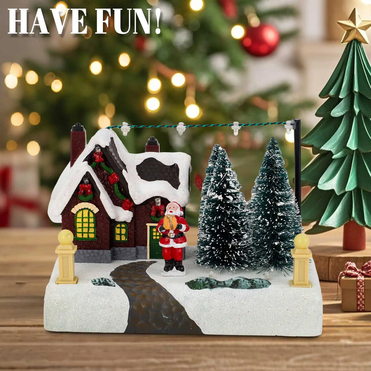 Cena de vila de natal, edifício colecionável com luzes, árvores, papai noel, cidade de neve, decoração de paisagem, férias, casa, mesa, lareira