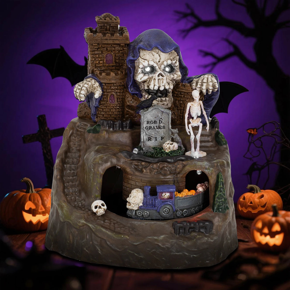 Decoração animada de casa de vila de Halloween com trem em movimento pré-iluminado música crânio fantasmas lápidas estatuetas atmosfera de festa assustadora