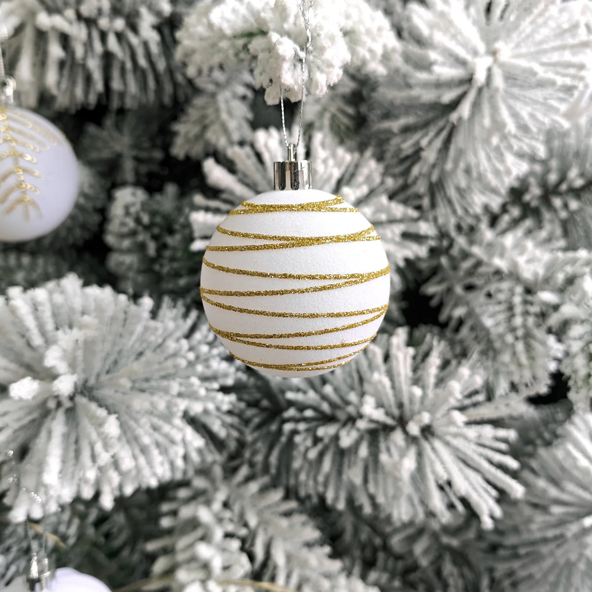 30 Bolas de Natal de Veludo, Enfeites de 6CM, Bolas de Natal Flocadas, Pingentes para Pendurar na Árvore de Natal, Decoração Festiva para Casa