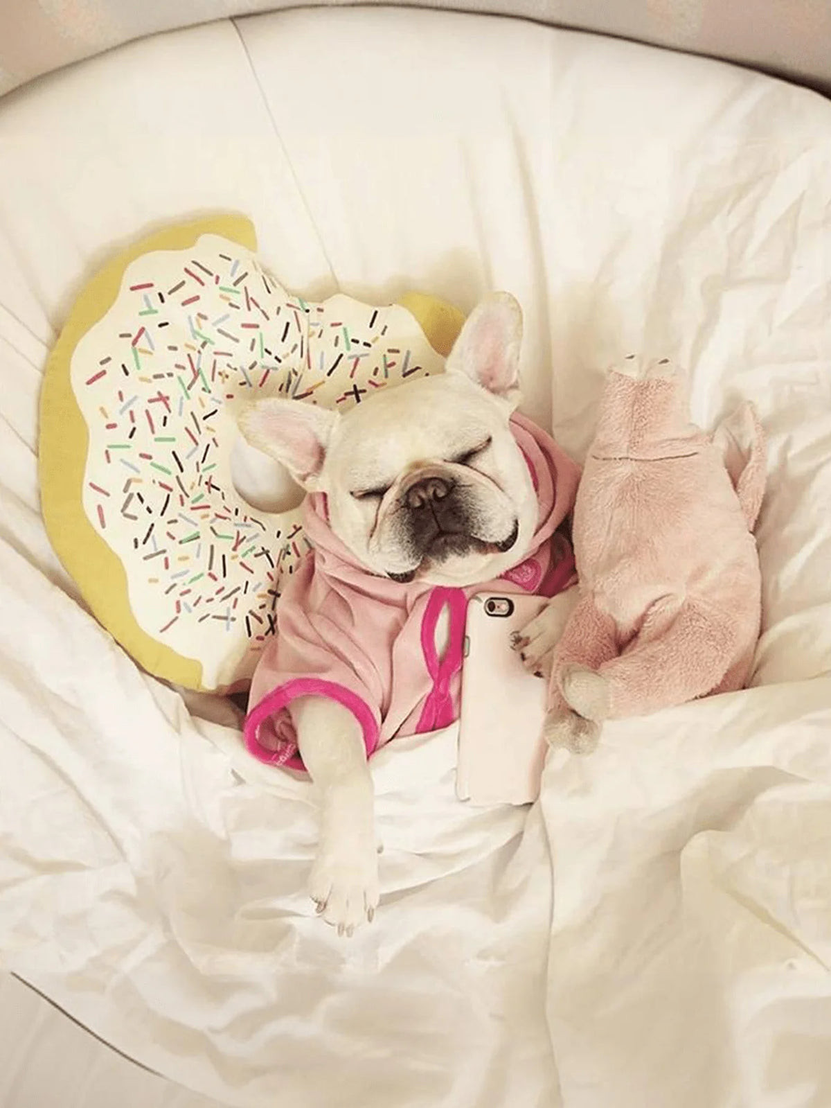 Um Brinquedo de Pelúcia para Cães com Design de Porquinho Rosa, Durável para Mastigar, Brinquedo Relaxante para Dormir, Brinquedo de Pelúcia para Cães
