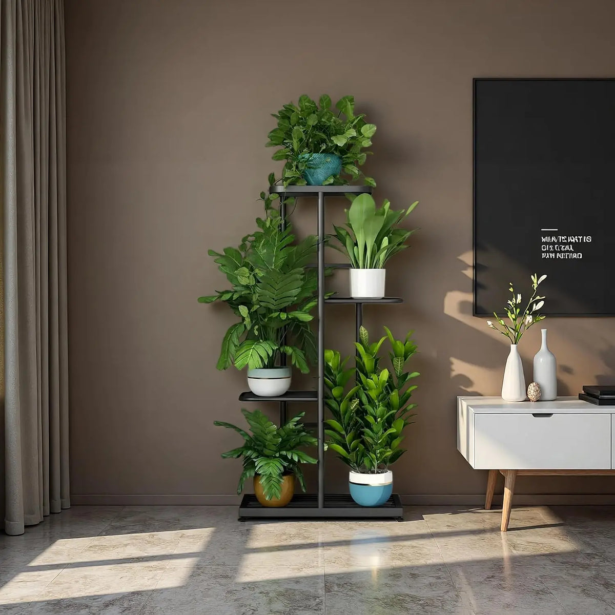 Suporte de Metal para Plantas de 4 Níveis para Uso Interno e Externo, Prateleira de Canto para Jardim, Varanda, Sala de Estar e Pátio