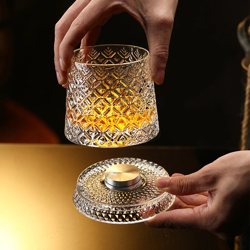 2026 novos copos de uísque rotativos vidro de uísque com base de vidro 360 graus de rotação cristal rum vidro para cocktail festa beber