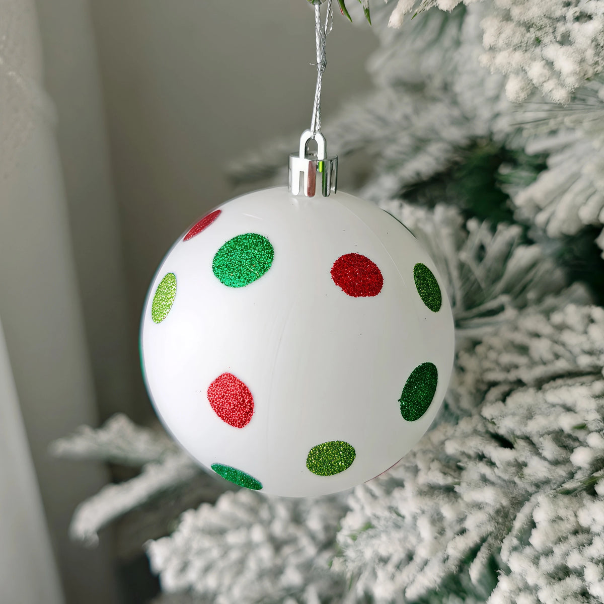 Conjunto de enfeites de bolas de Natal, verde e vermelho, para pendurar na árvore de Natal, ideal para festas de Ano Novo e como presente.