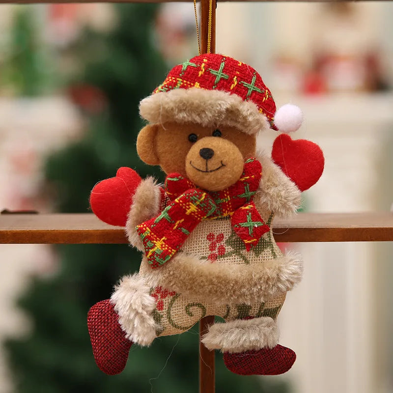 Enfeites para árvore de Natal, 4 peças de enfeites de pelúcia para pendurar na árvore de Natal, decorações com tema de Papai Noel, boneco de neve, alce e urso.
