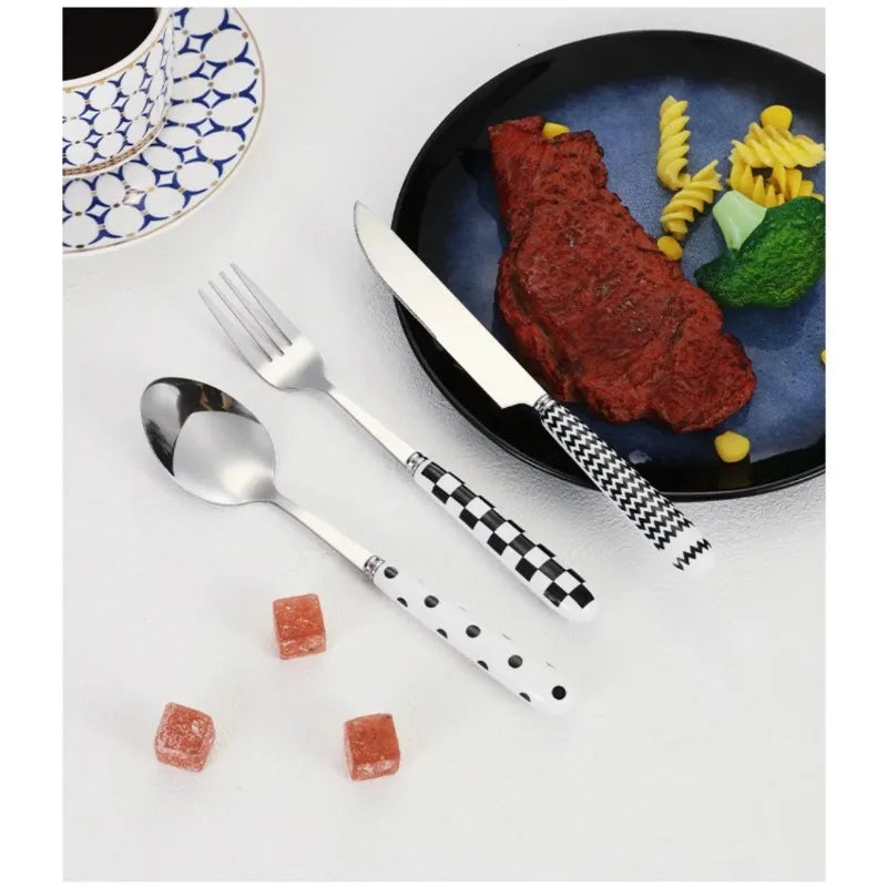 Conjunto de Talheres Retrô Coreano de Aço Inoxidável com Pontos, 4 Peças, Garfo de Bife e Colher de Manteiga, Conjunto de Talheres Domésticos para Jantar