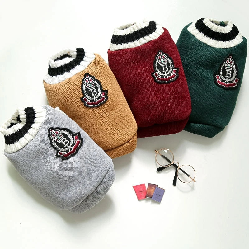 Suéter estilo universitário para cães, colete de malha com decote em v, casaco de inverno para animais de estimação, roupas quentes para cães pequenos, médios e grandes, gatos