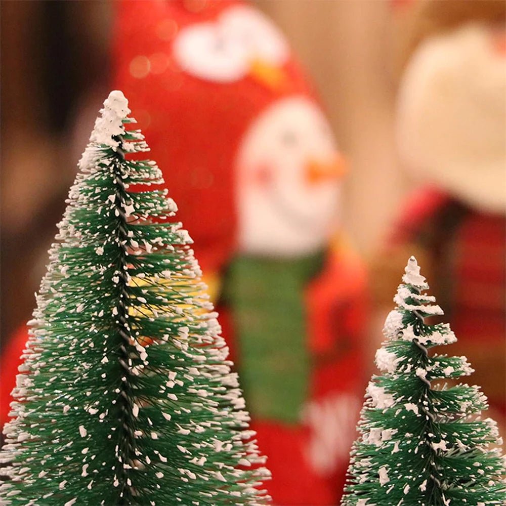 Decoração de natal artificial mini ornamentos de árvore em miniatura pinheiros de neve de cedro para decoração de mesa de casa 2024 navidad paisagem presentes
