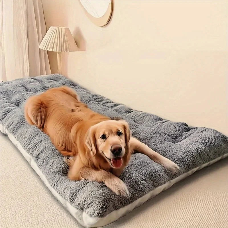 Grande cama de pelúcia para cães, sofá engrossado, super macio, poliéster, tapete para animais de estimação, caixa para cães pequenos, médios e grandes