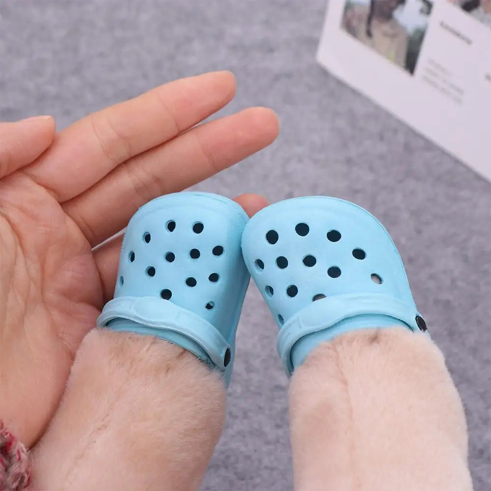 1 par de sandálias antiderrapantes para animais de estimação, sola macia, confortável, sapato com buraco para cães, resistente ao desgaste, respirável, botas de chuva para gatos