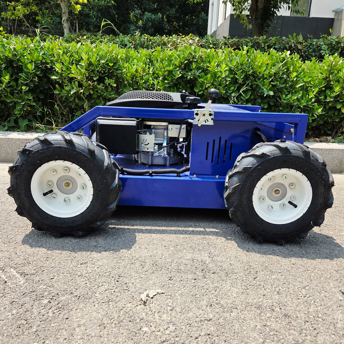 Cortador de Grama Robô Automático Durável CE/EU5/EPA 1500 ㎡ /h 500MM 5KM/H Preço Baixo Suporte à Personalização