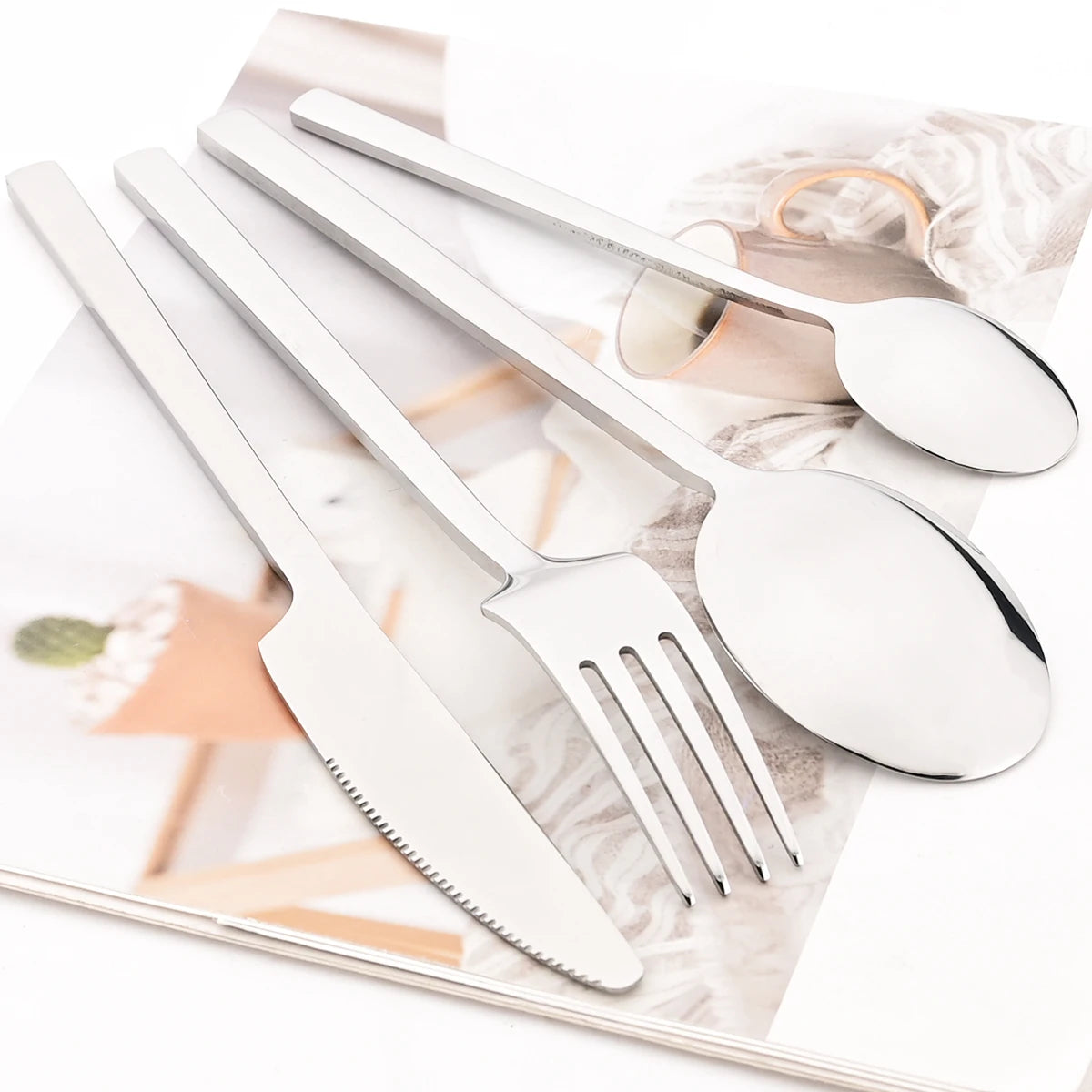 4pcs High-quality Mirror Dinnerware Set Silver Stainless Steel Tableware Set Reusable Knife Fork Spoon Dining Table Utensils Kasa & Pet