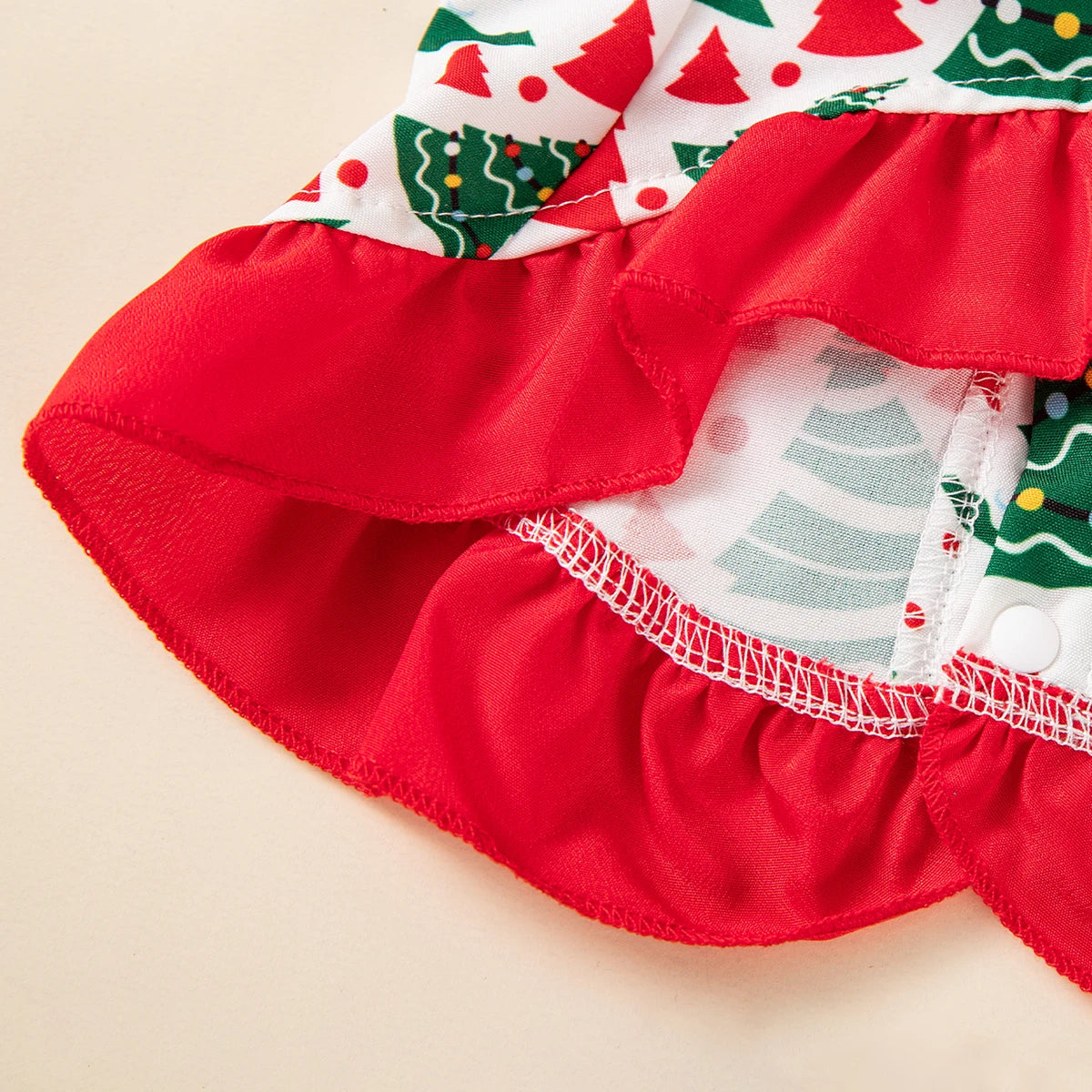 Vestido de Natal para Pets com Estampa de Árvore de Natal, Saia com Babados, Roupa de Festa para Cães e Gatos de Pequeno e Médio Porte, Fantasia Fofa para Pets