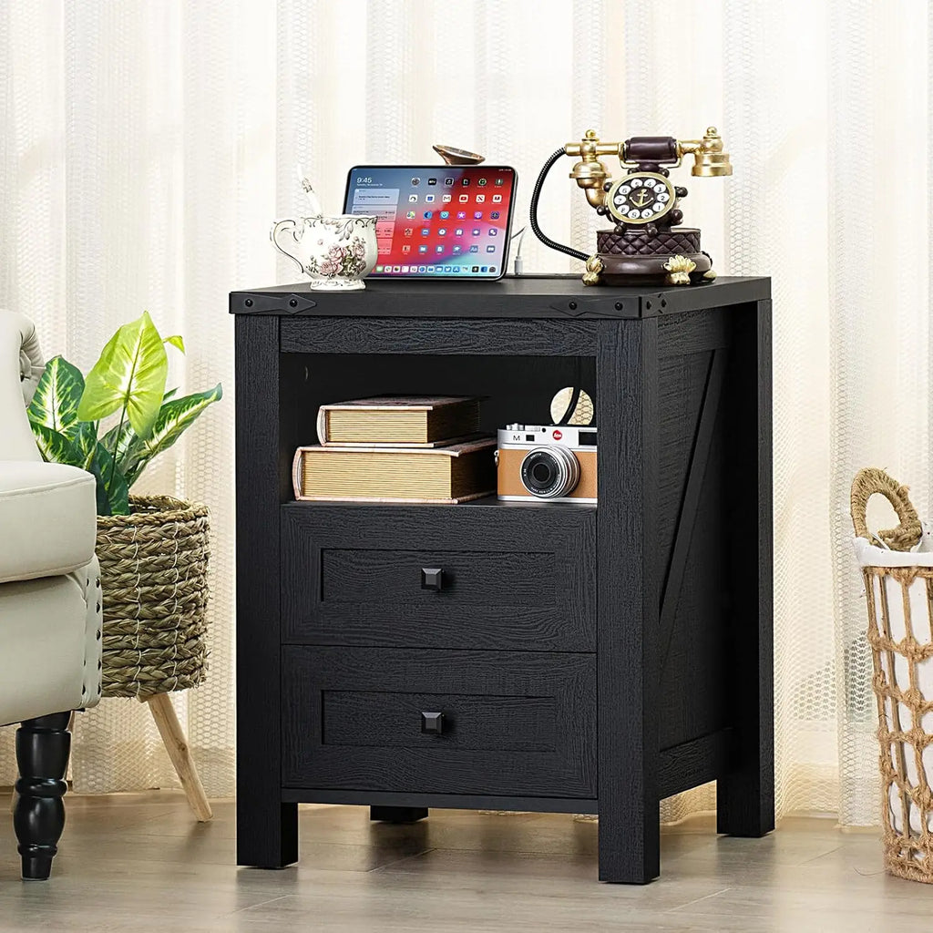Mesa de cabeceira com estação de carregamento e porta USB, 2 gavetas e prateleira para armazenamento, móveis de quarto em estilo rústico, personalizável.