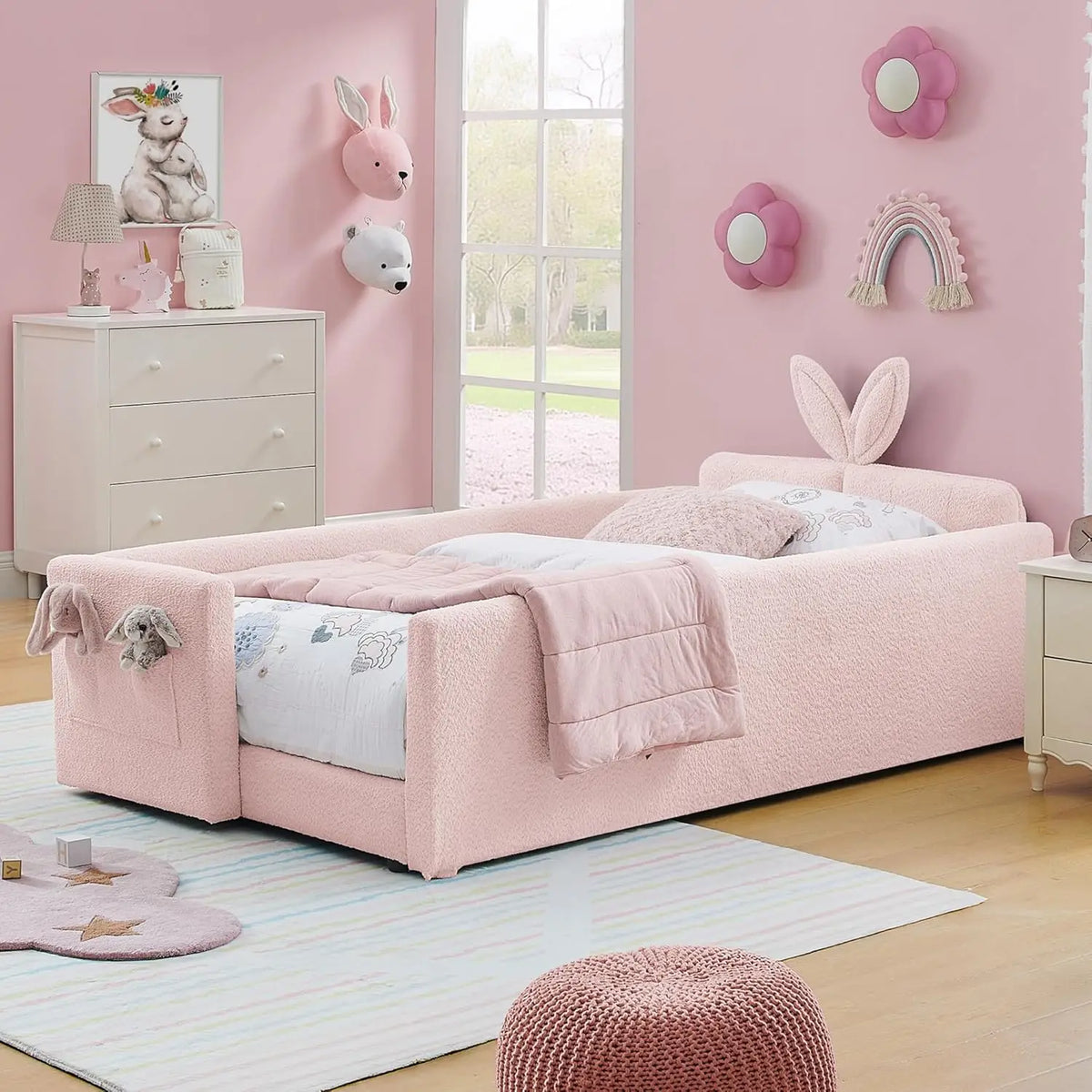 Cama Plataforma Tamanho Twin, Cabeceira Estofada Boucle com Orelhas de Coelho, com Bolso e Grade de Proteção para Quarto Infantil, Bege, Personalizada