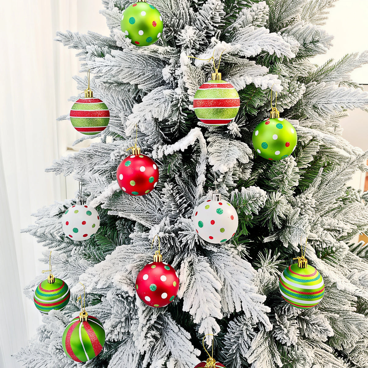 Conjunto de enfeites de bolas de Natal, verde e vermelho, para pendurar na árvore de Natal, ideal para festas de Ano Novo e como presente.