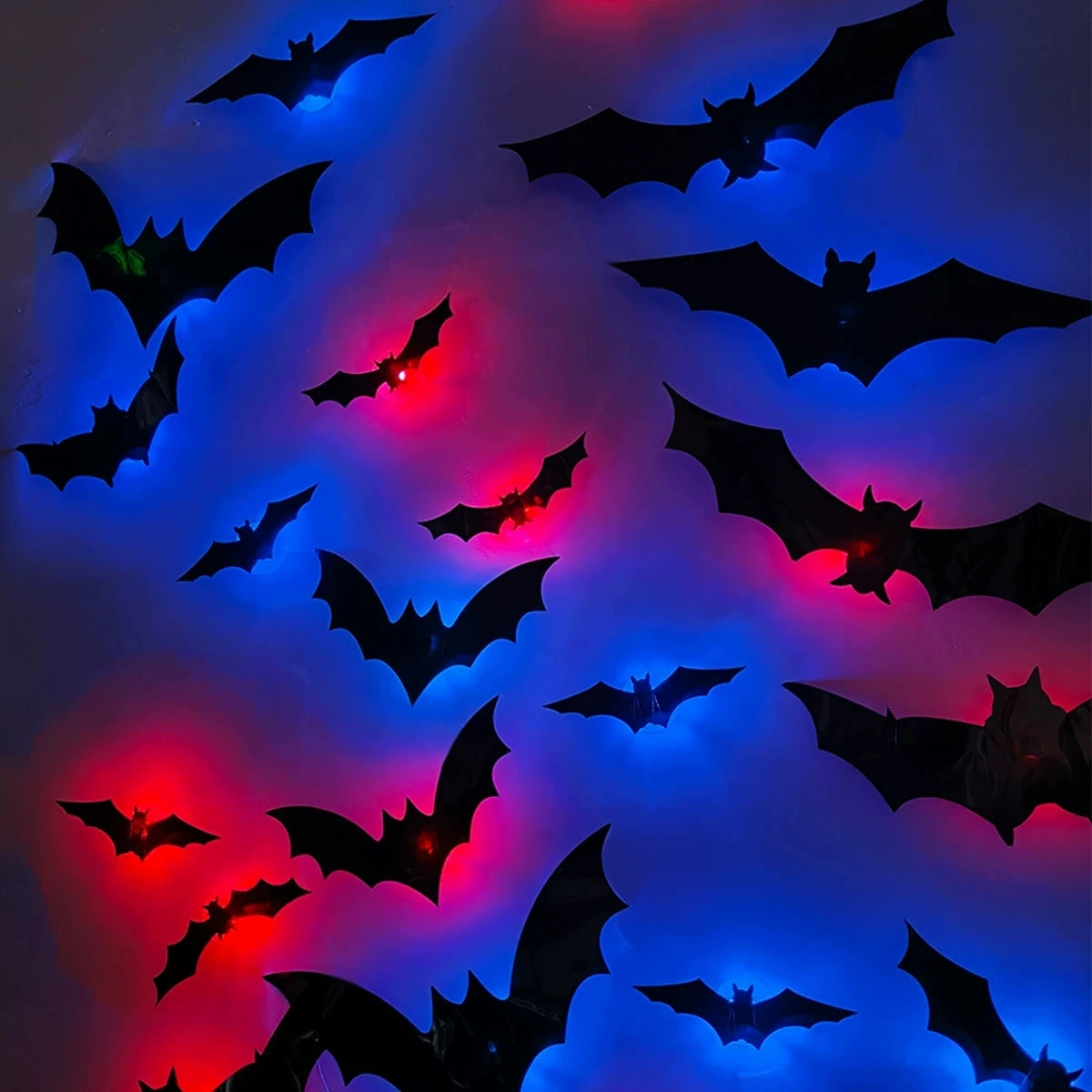 Luz Noturna LED Halloween Morcego Estéreo 3D Adesivo de Parede Material PET Enfeite Festivo para Celebrações Reuniões Residência Ornamento Luminoso Decorativo Ambiente Interior