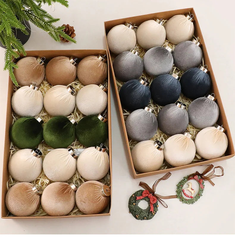 Bolas de Natal de Veludo 8cm 15PCS Enfeites de Natal com Tecido Flocado para Decoração de Árvore de Natal e Festas em Casa
