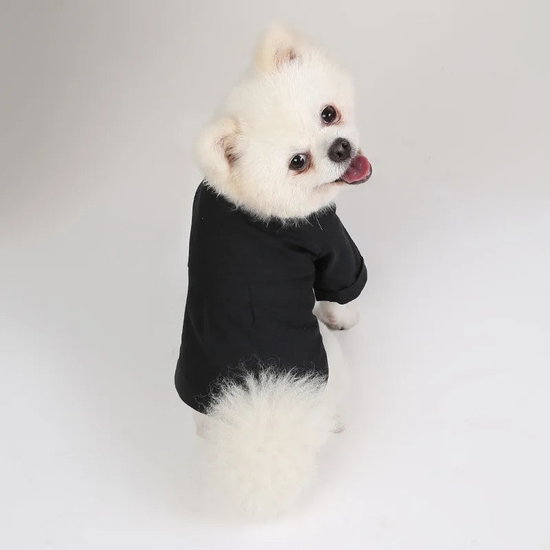 Primavera e outono camisas de fundo para animais de estimação versátil magro roupas para cães boutique roupas da moda para animais de estimação